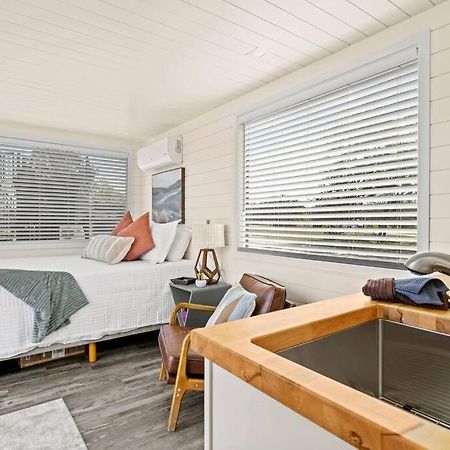 New The Sunset Luxury Container Home Fredericksburg Ngoại thất bức ảnh