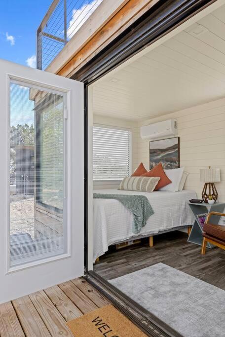 New The Sunset Luxury Container Home Fredericksburg Ngoại thất bức ảnh